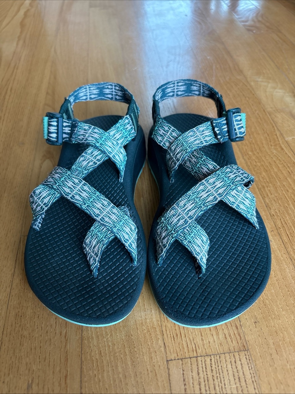 Chaco Z/Cloud 2 Sandals Jab Pine Green Beige Tan Strappy Arch Shoes Womens Sz 5